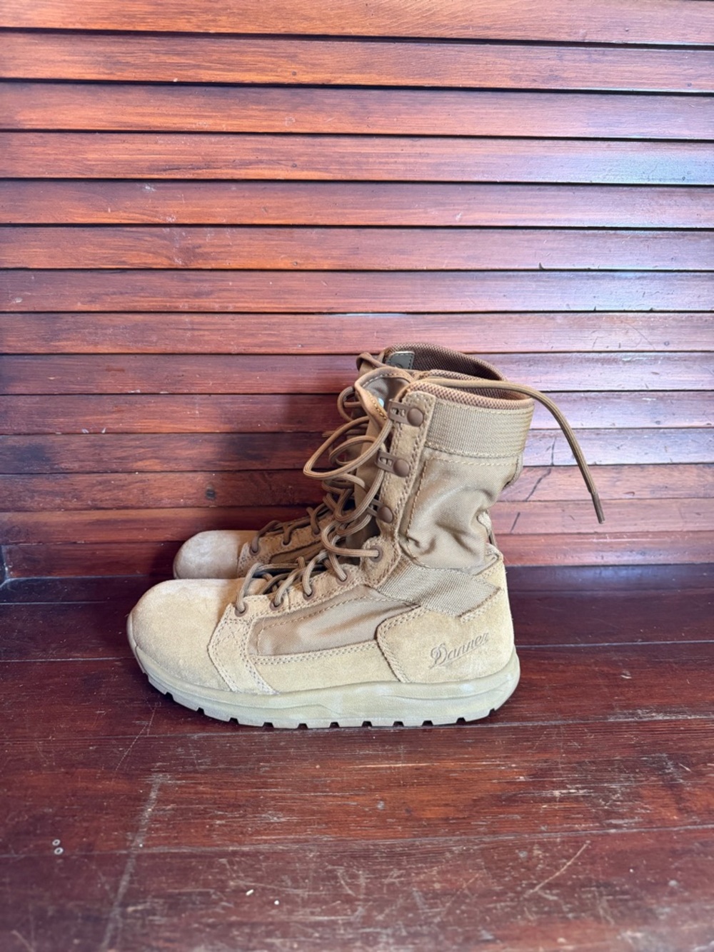 Danner Coyote Brown Lace-Up Tactical Boots